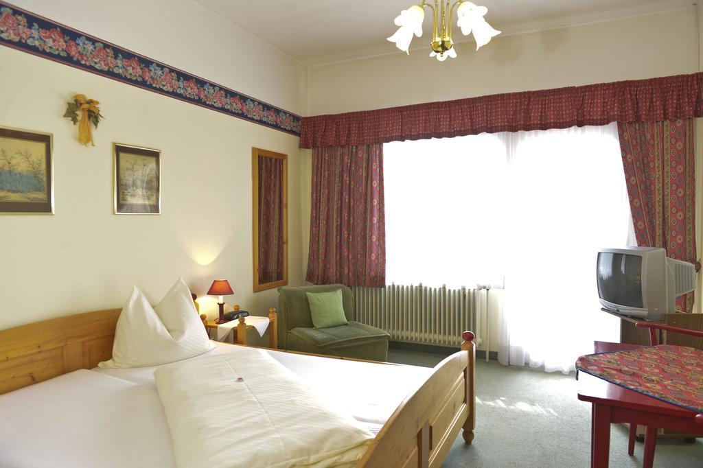 Pension Zierlinger Зенфтенберг Номер фото
