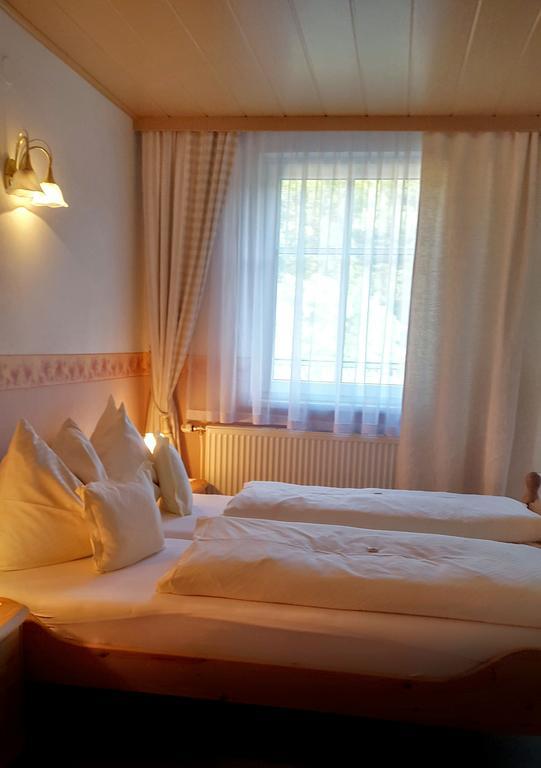 Pension Zierlinger Зенфтенберг Экстерьер фото